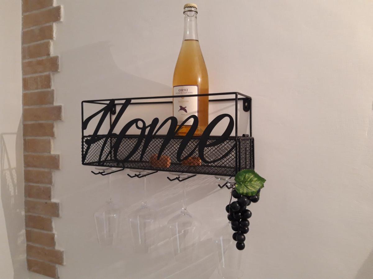 In Vino Veritas Sulmona Ngoại thất bức ảnh